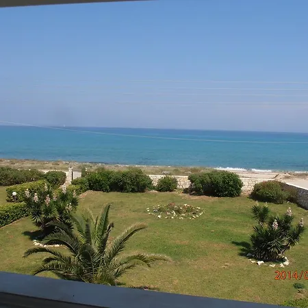 Elli And בית הארחה Almiros Beach